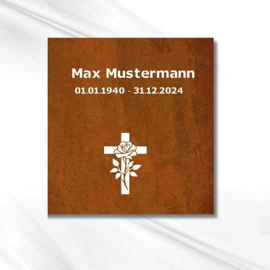 Gedenktafel mit Kreuz &amp; Rose – personalisierbar aus Metall